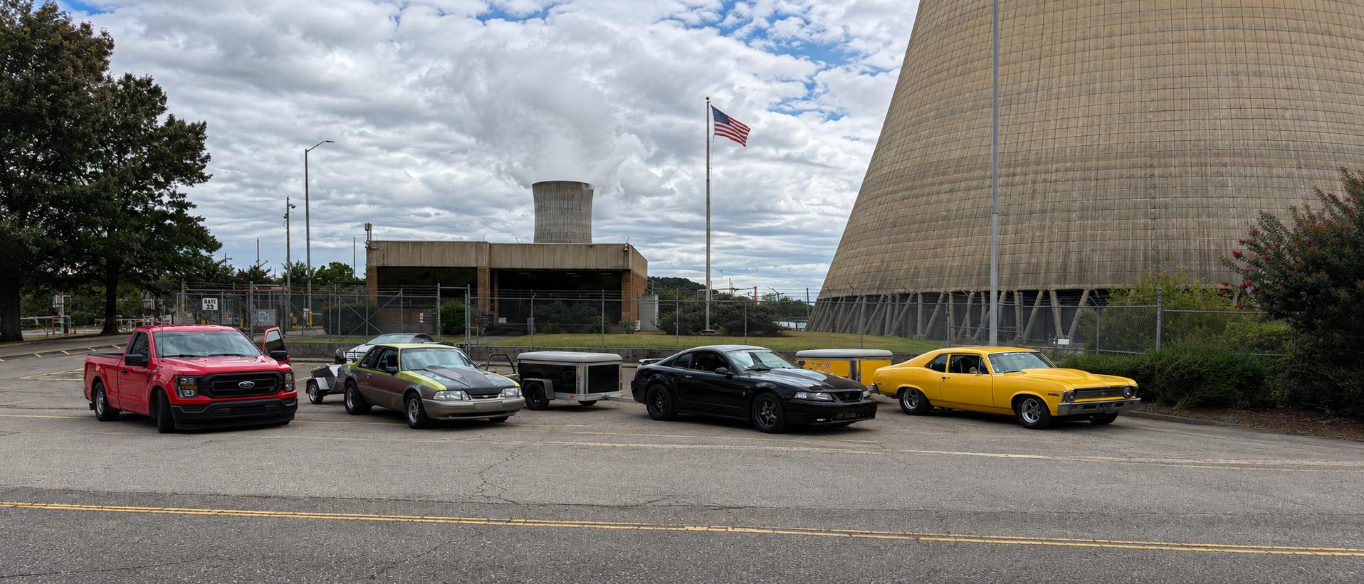 Street Car Challenge racers traveling between tracks during a drag-and-drive event